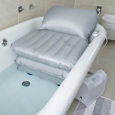 coussin élévateur de bain à batterie gonfle lors de l'utilisation