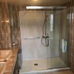 Paroi de douche sans retour